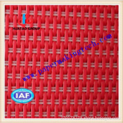Polyester spiral dryer fabrics